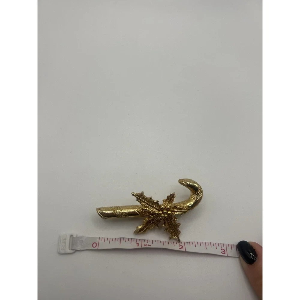 Vintage Raffine Christmas Candy Cane Holly Gold Tone Holiday Jewelry Brooch‎ Pin